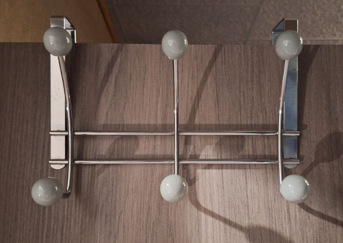 Porte-manteau pour haut de porte à 3 emplacements - photo numéro 3