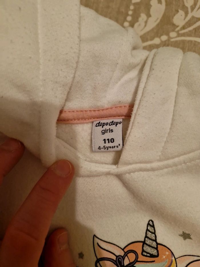Pull à capuche licorne - photo numéro 4