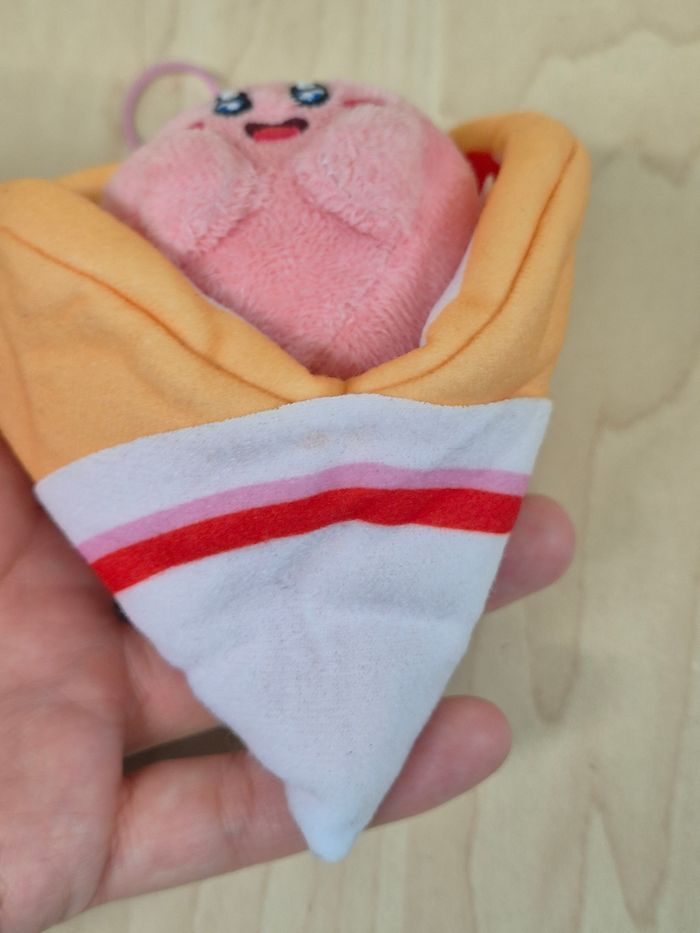 Mascotte Kirby crêpe : fraises - photo numéro 3