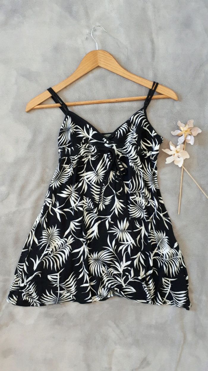 🌹 Sublime top La Redoute, taille 36, en très bon état.