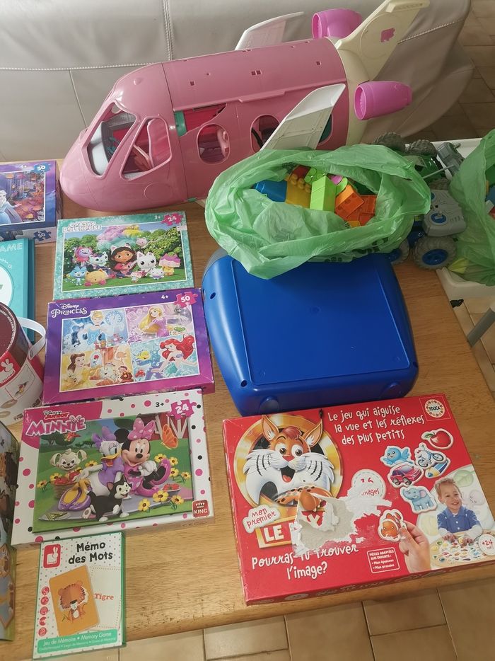 Lot de jeu et jouets - photo numéro 2