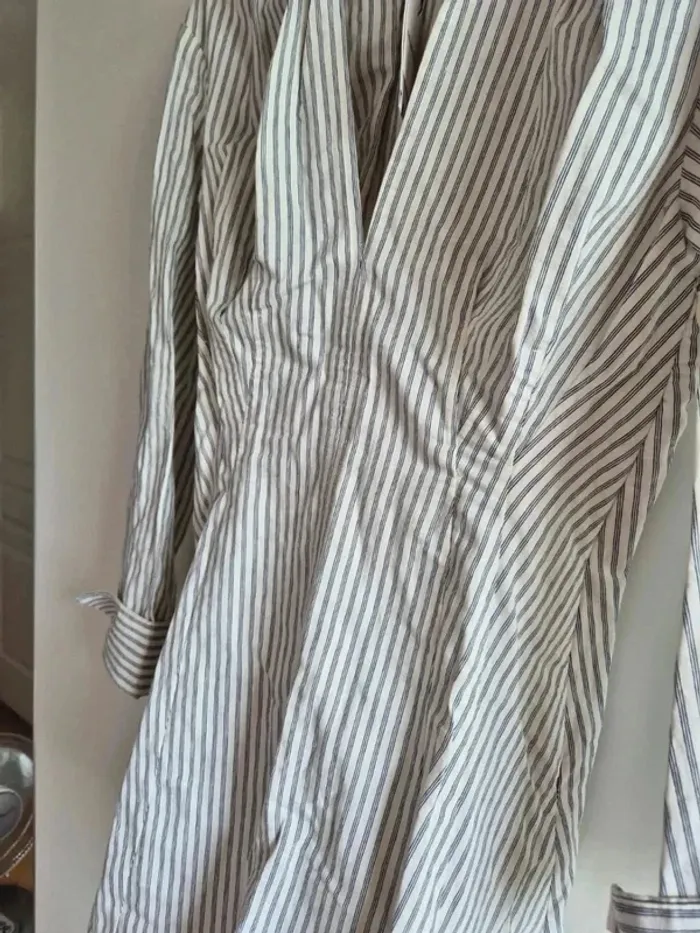 Superbe robe ZARA cintrée à rayures en coton taille S 36 neuve - photo numéro 7