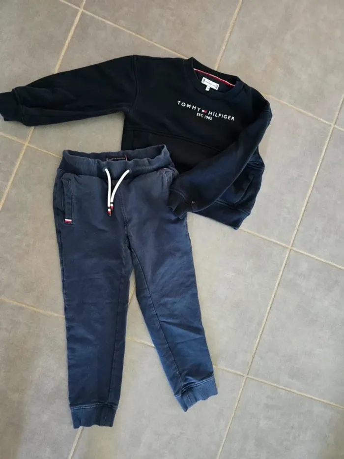 Ensemble jogging tommy hilfiger