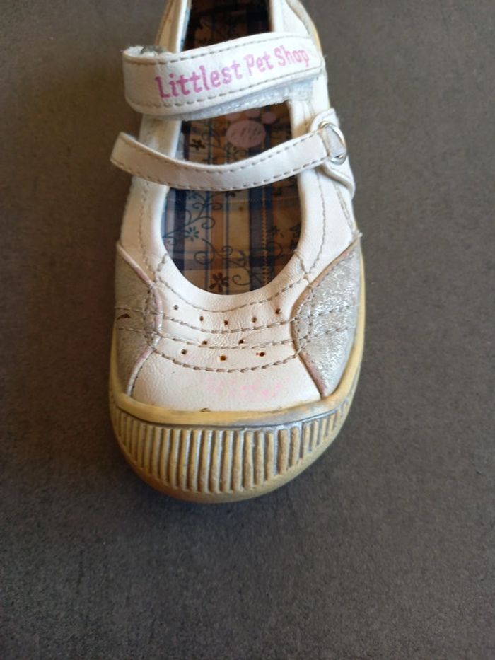 Chaussures filles tailles 27 - photo numéro 3