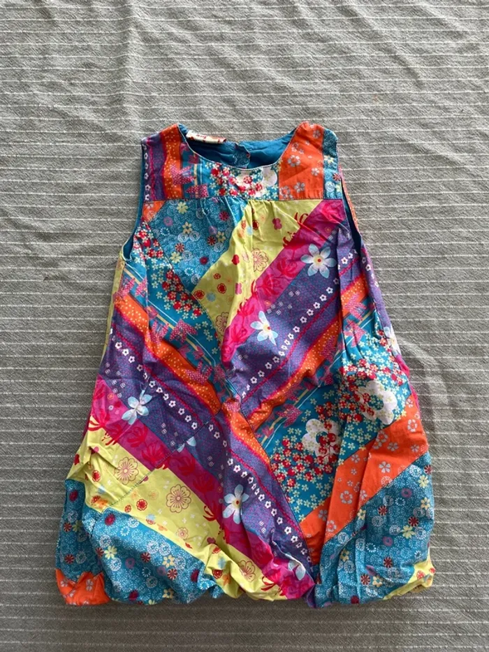 Robe colorée