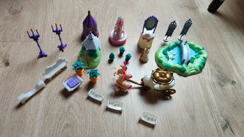 Petites décorations de château