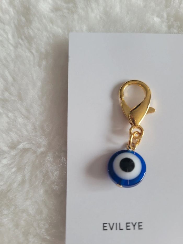 Charm s œil bleu - photo numéro 3