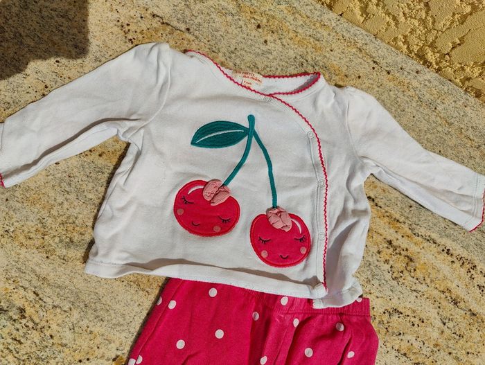 Pyjama 2 pièces Dpam cerises 9 mois - photo numéro 2