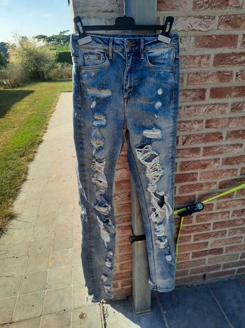 Jeans à trous