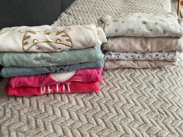 Lot 9 pyjamas - photo numéro 2