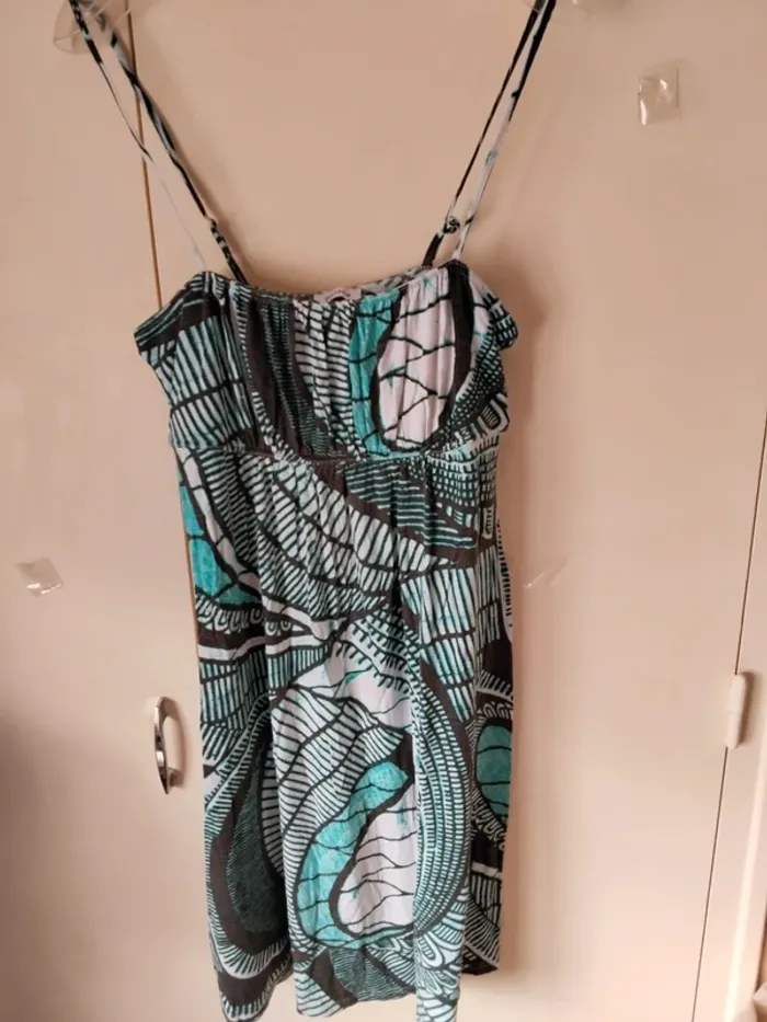Robe à bretelles Marque Pimkie (A102)