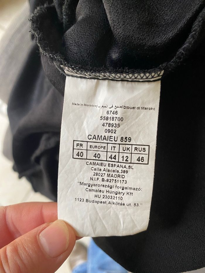 Robe noire - photo numéro 5