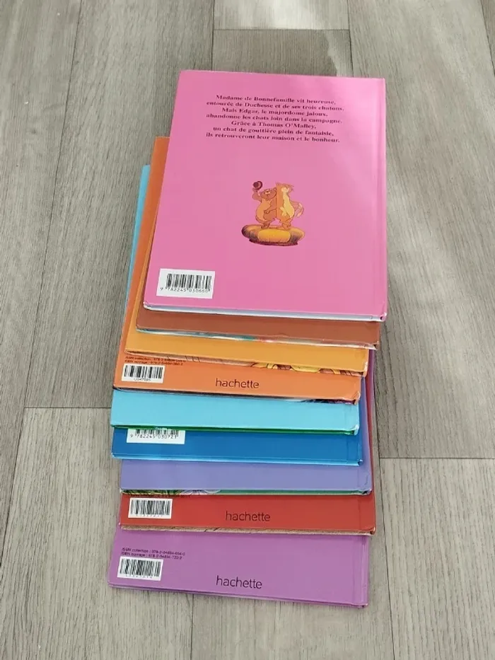 Lot de 9 tomes Disney club du livre années 2004 à 2013 L093 - photo numéro 4