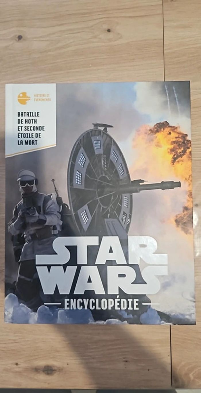 Livre star wars bataille de hoth et seconde étoile de la mort