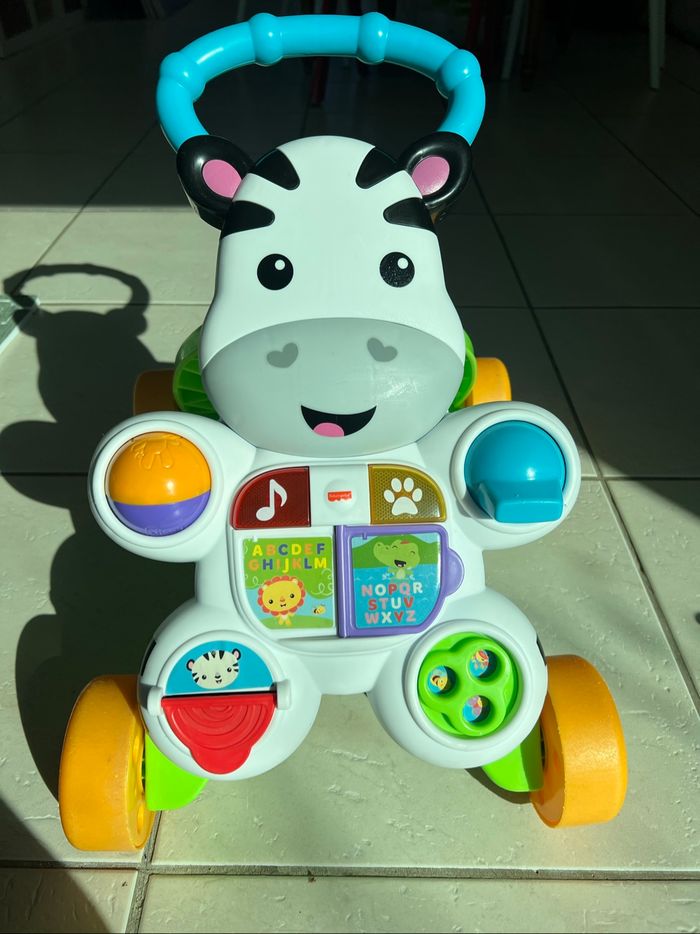 Trotteur zèbre FisherPrice