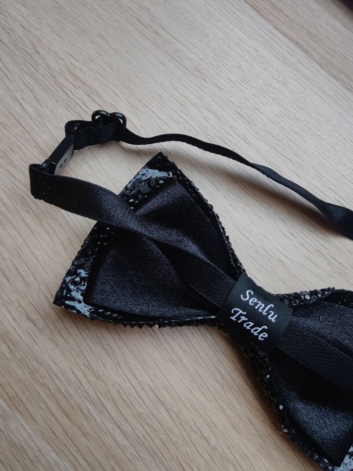 Nœud papillon noir paillettes - photo numéro 3