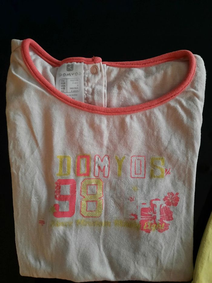Lot t-shirts 4 ans - photo numéro 4