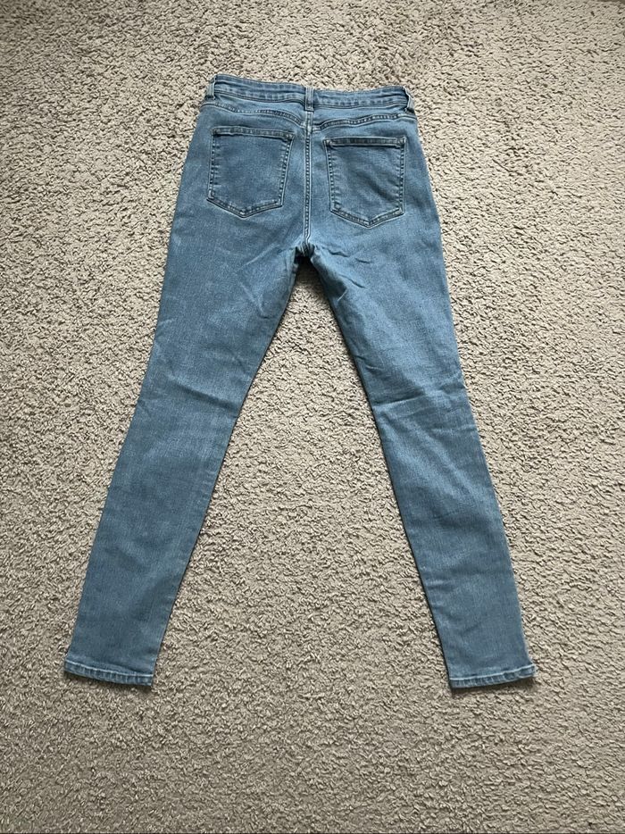 Jean h& m - photo numéro 3