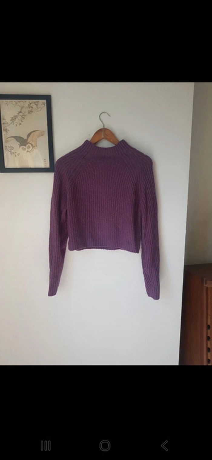 Pull tricot violet col montant - photo numéro 3