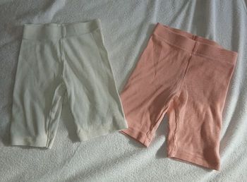 Lot 2 short type cycliste côtelé fille Orchestra en très bon état 