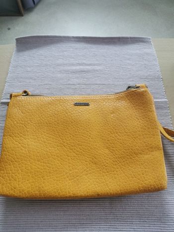Sac bandouliere deux compartiments moutarde