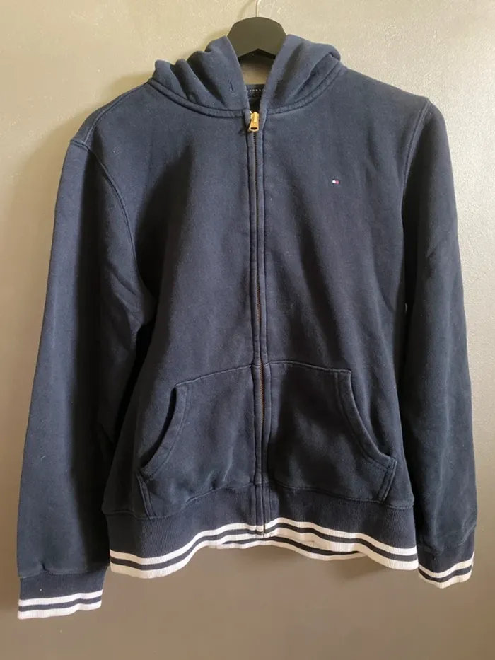 Pull Tommy Hilfiger brodé