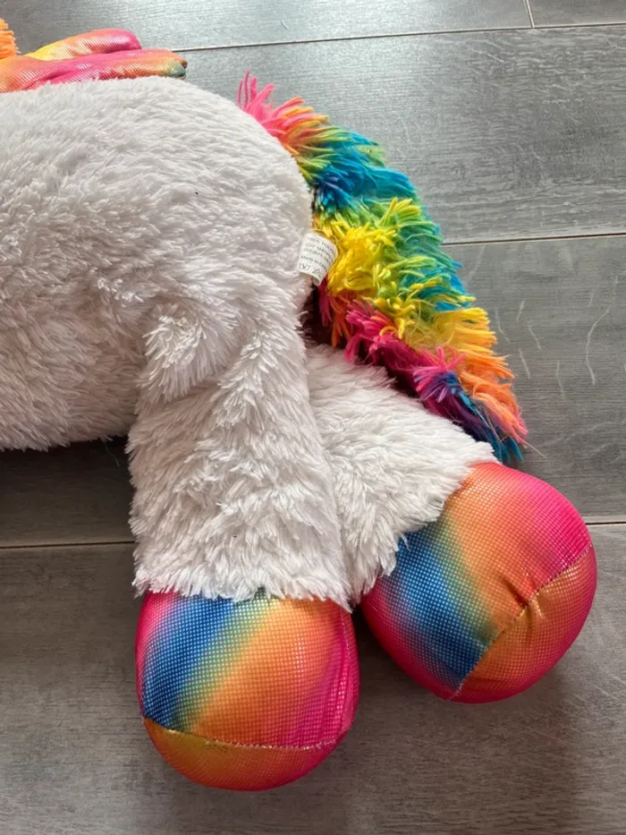 Peluche licorne arc en ciel - photo numéro 4