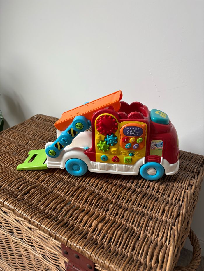 Camion tut tut bolide