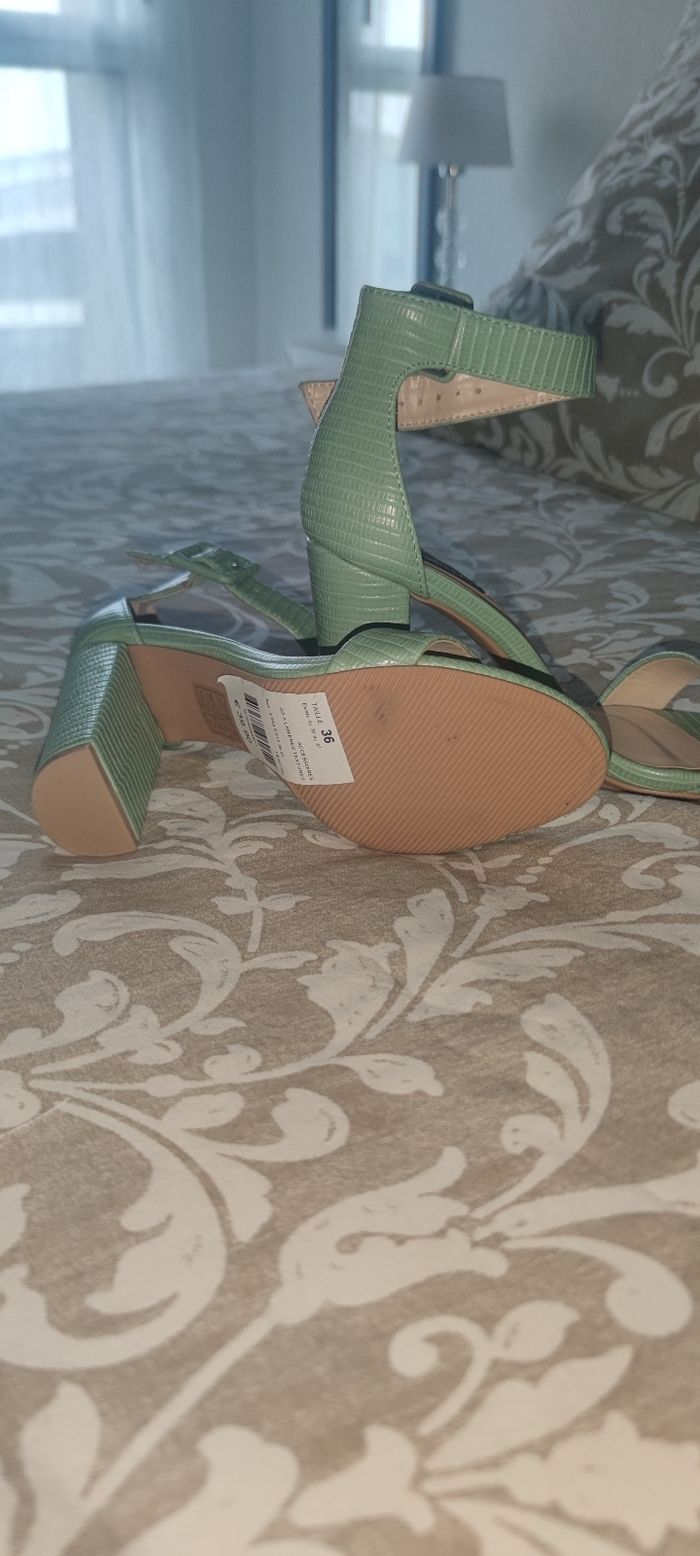 Chaussures de soirée - photo numéro 2