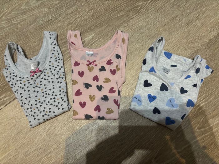 Débardeur cœurs 3-4 ans