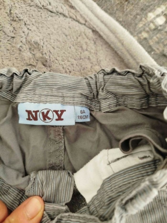 Short garçon taille 6 ans / 116 cm . - photo numéro 3