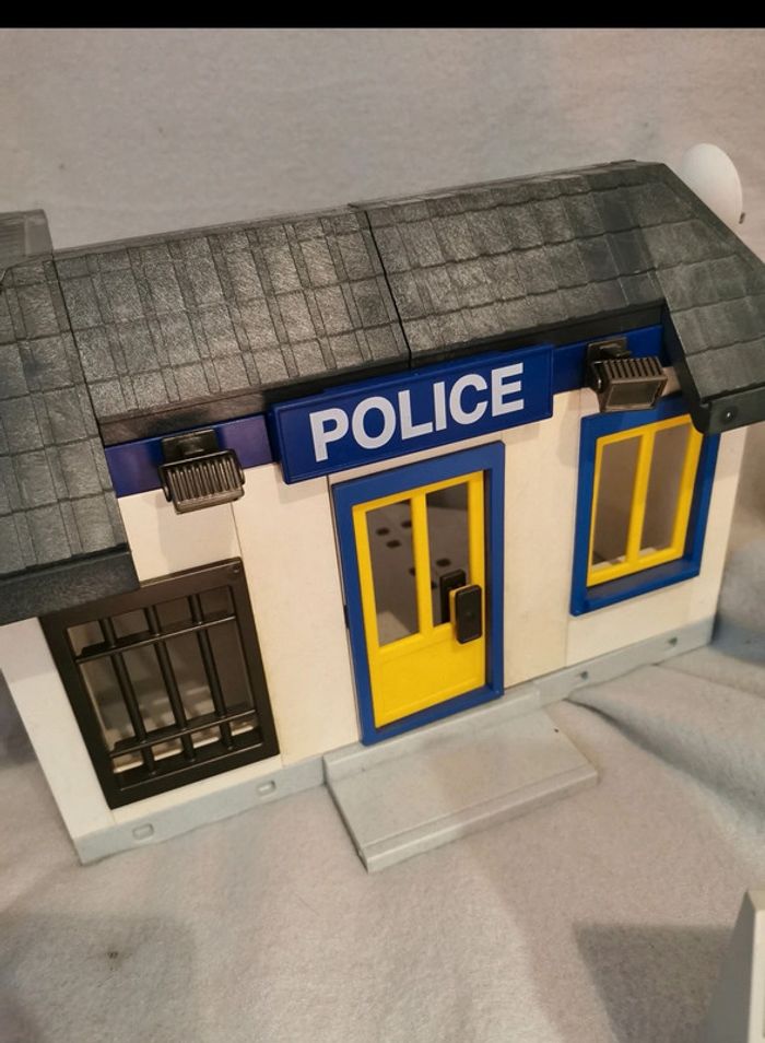 Playmobil commissariat police 3623 - photo numéro 6