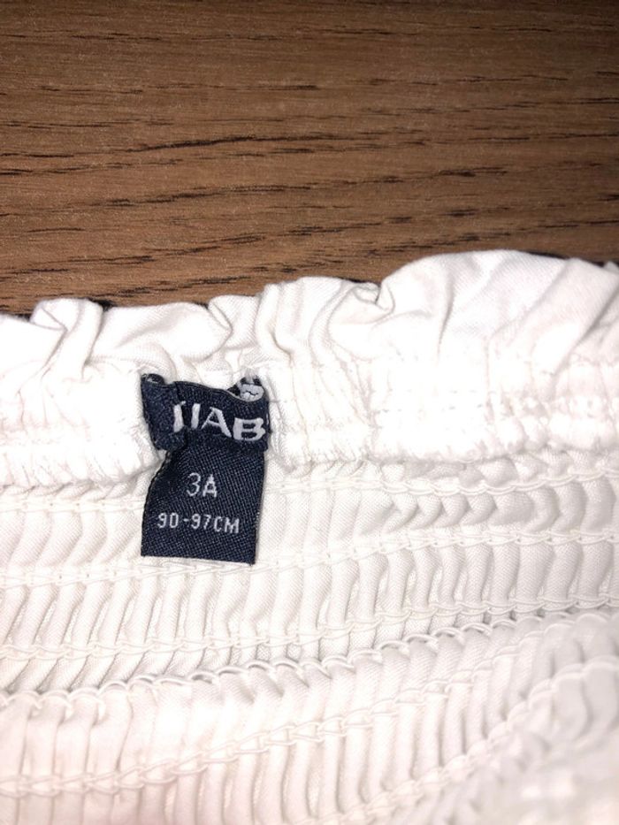 Jupe blanche fille 🌺 kiabi taille 3 ans très bon état - photo numéro 2