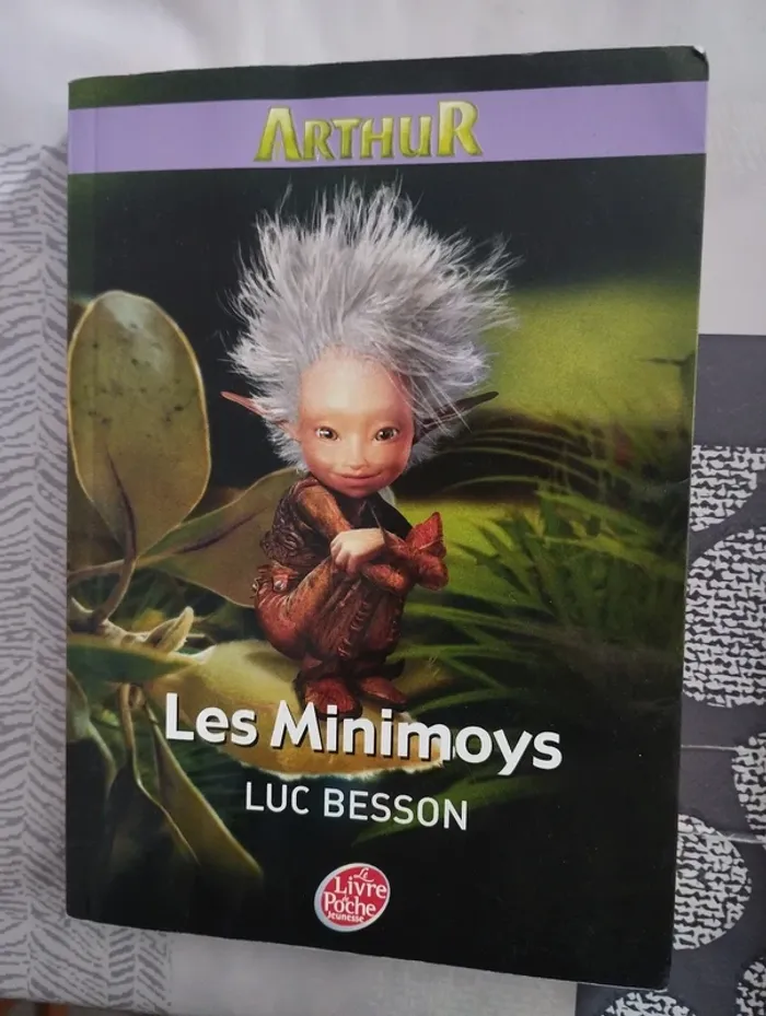Lot 4 Livres Arthur Luc Besson Livre de poche - photo numéro 2