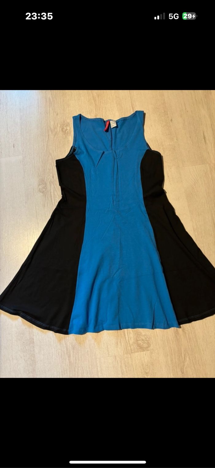 Robe neuve - photo numéro 2