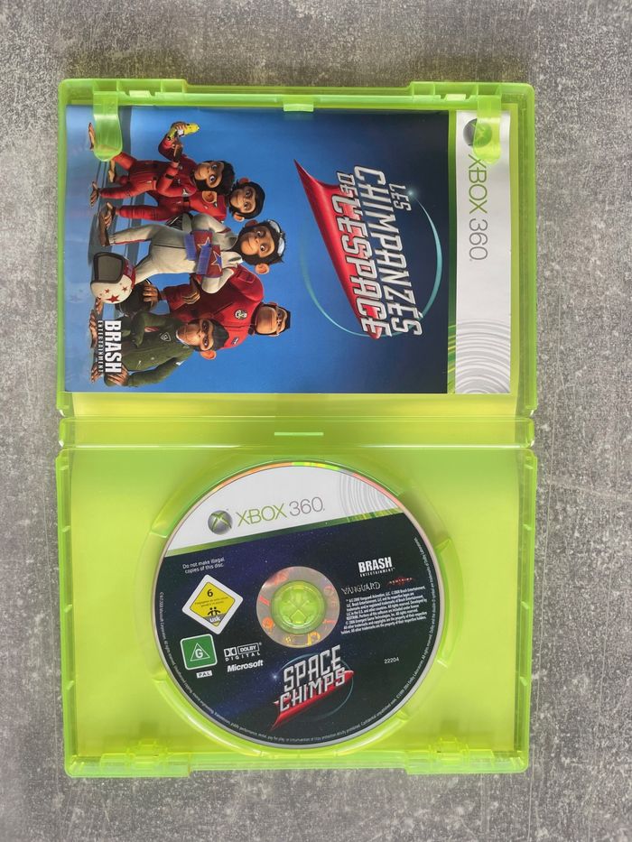 Jeu pour Xbox 360, les chimpanzés de l'espace, en français. - photo numéro 2