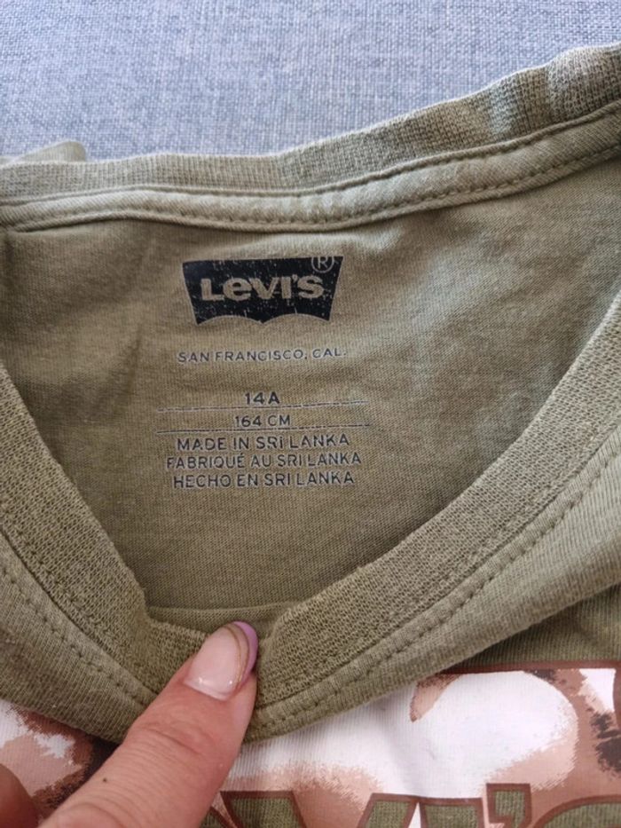 C54 t-shirt kaki Levi's 14 ans - photo numéro 3