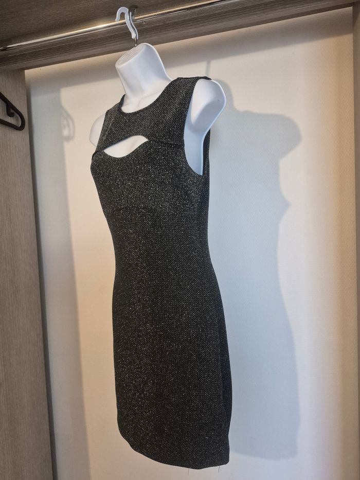 Robe taille 36 - photo numéro 4