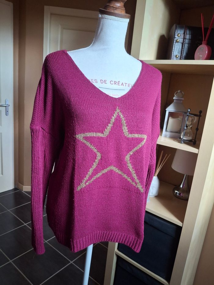 Pull prune étoile dorées