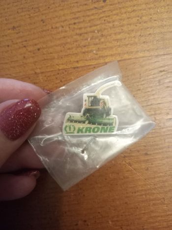 Pin's Krone