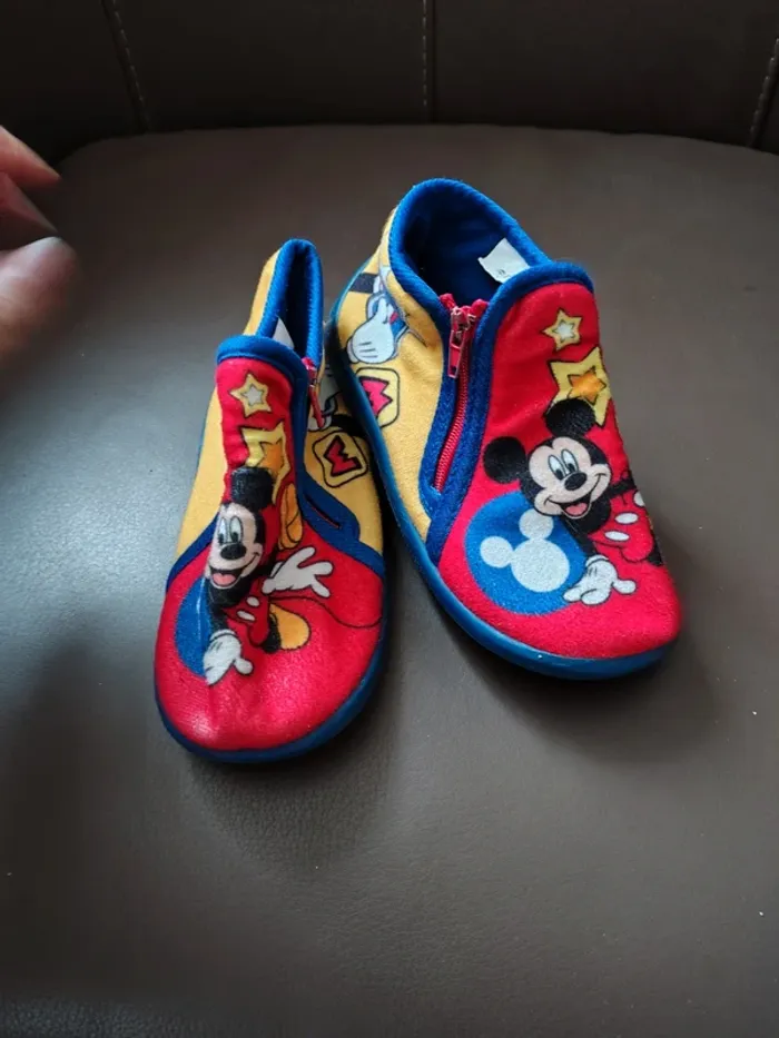 Chausson mickey montant idéal école hiver taille 26 Disney - photo numéro 2