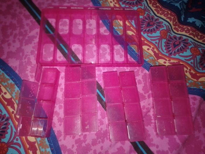 Plaquette semainier pour médicaments - photo numéro 6