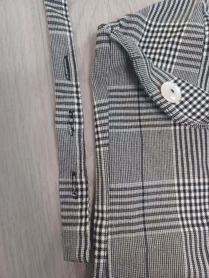 Mini robe à bouton - photo numéro 5