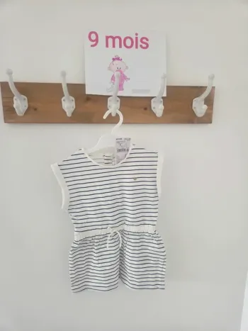 Robe 9m neuf avec étiquette