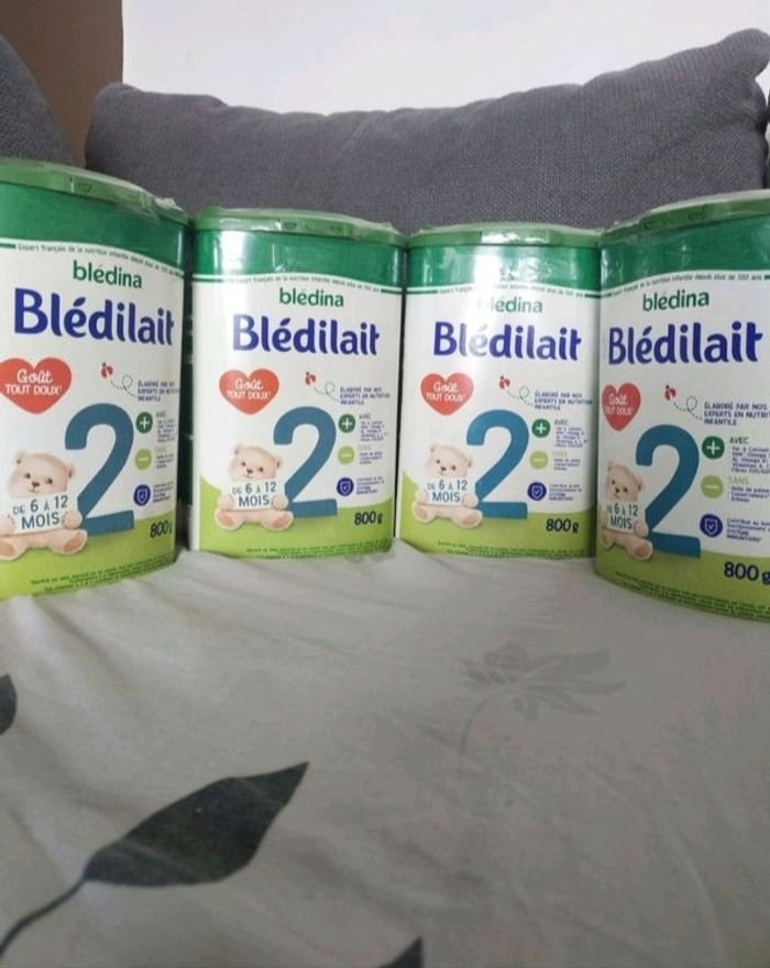 Lait en poudre pour bébé