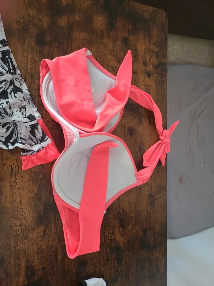 Maillot 3 pièces 42 haut 95E - photo numéro 7