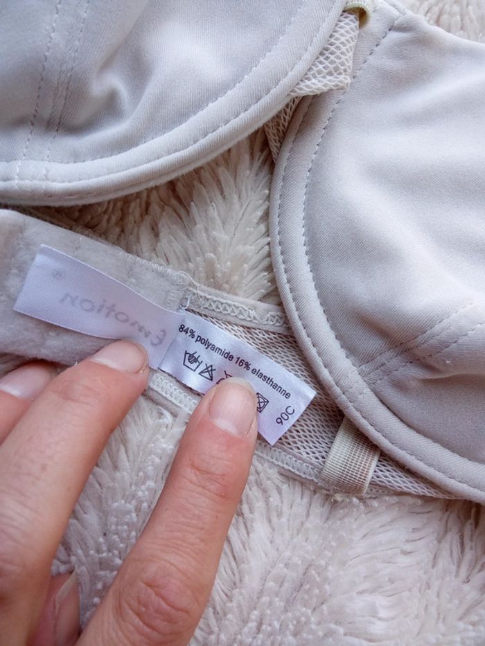 Soutien gorge crème - photo numéro 4