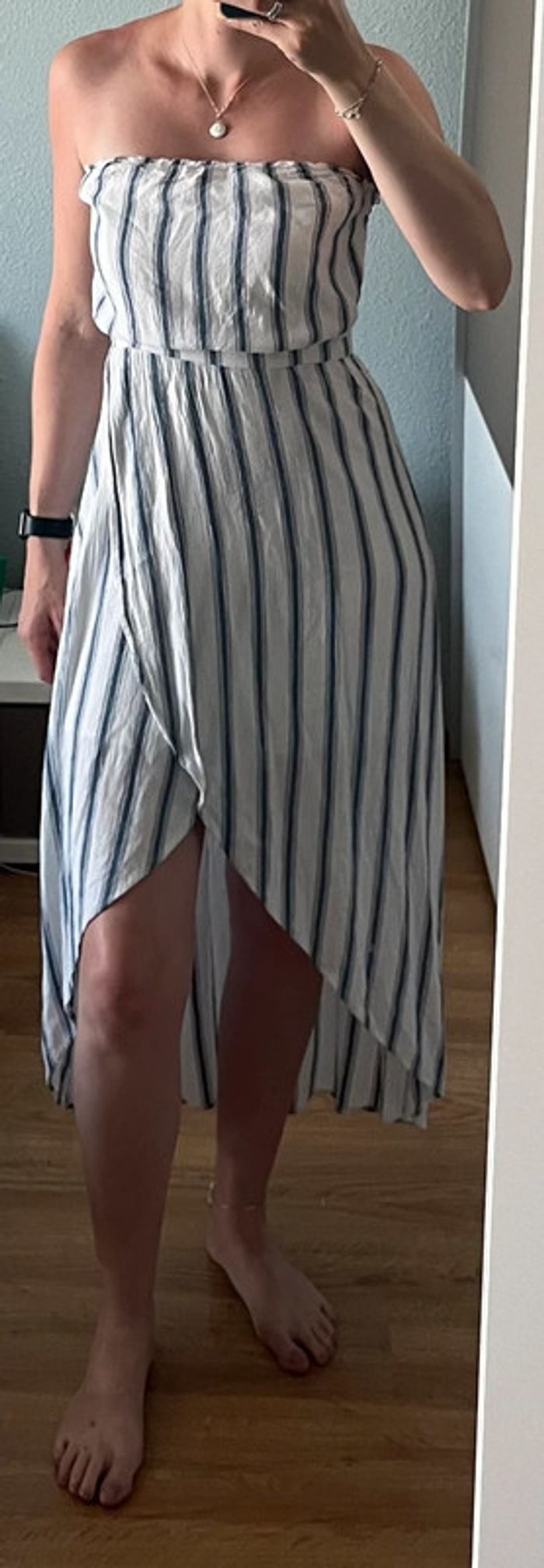 Robe asymétrique Hollister - photo numéro 2