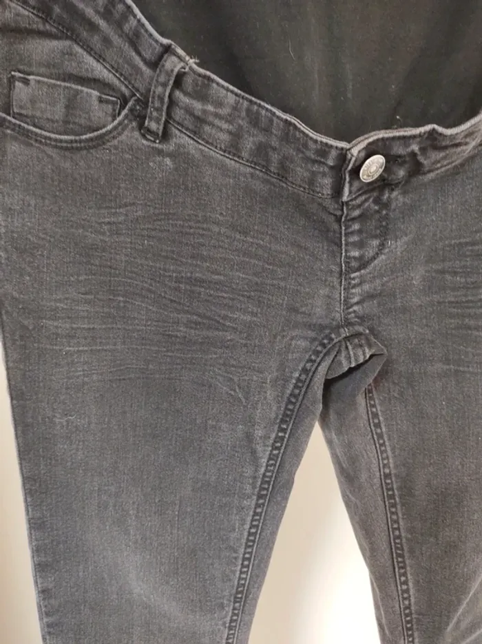 Pantalon jean noir grossesse maternité taille 40 kiabi - photo numéro 2