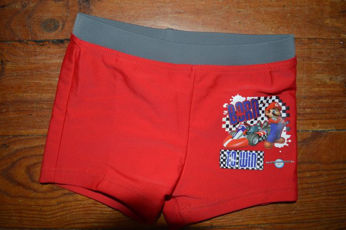 Maillot de bain Mario 2/3 ans